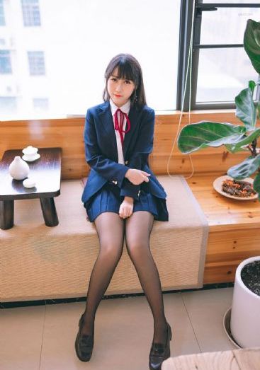 动漫美女裸奶头100%_高清电影完整版
